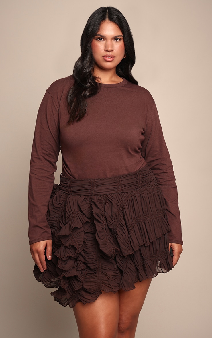 Plus Dark Chocolate Ruched Textured Low Rise Mini Skirt image 4