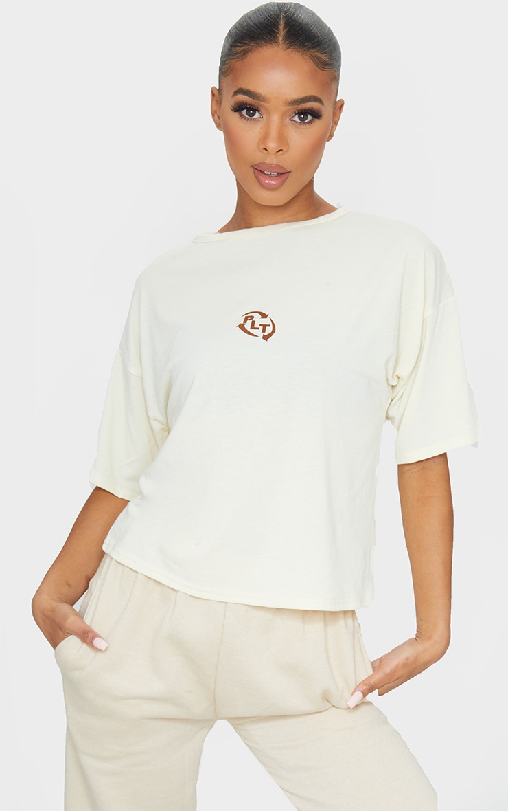 RECYCLED PRETTYLITTLETHING Vanilla Slogan T Shirt