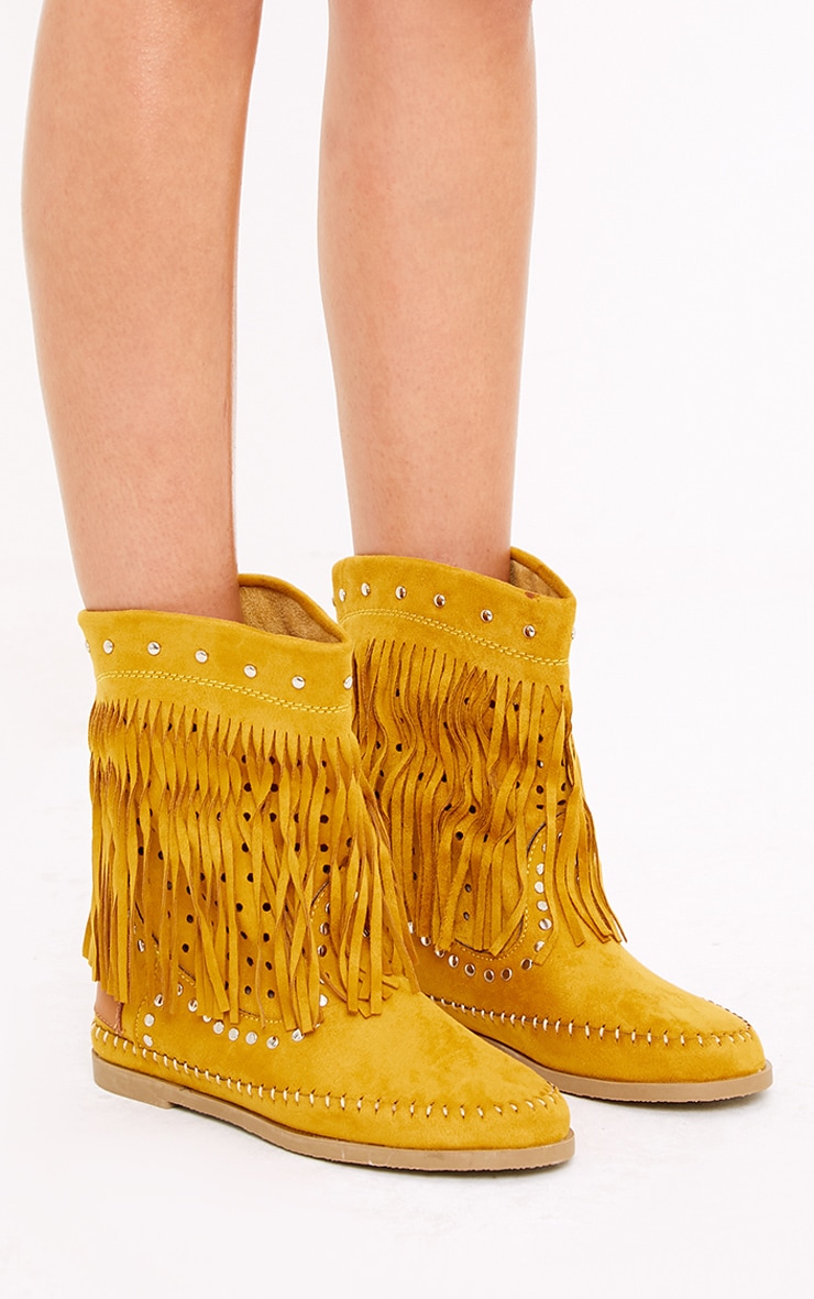 Rosanne Tan Fringed Boots Shoes PrettyLittleThing