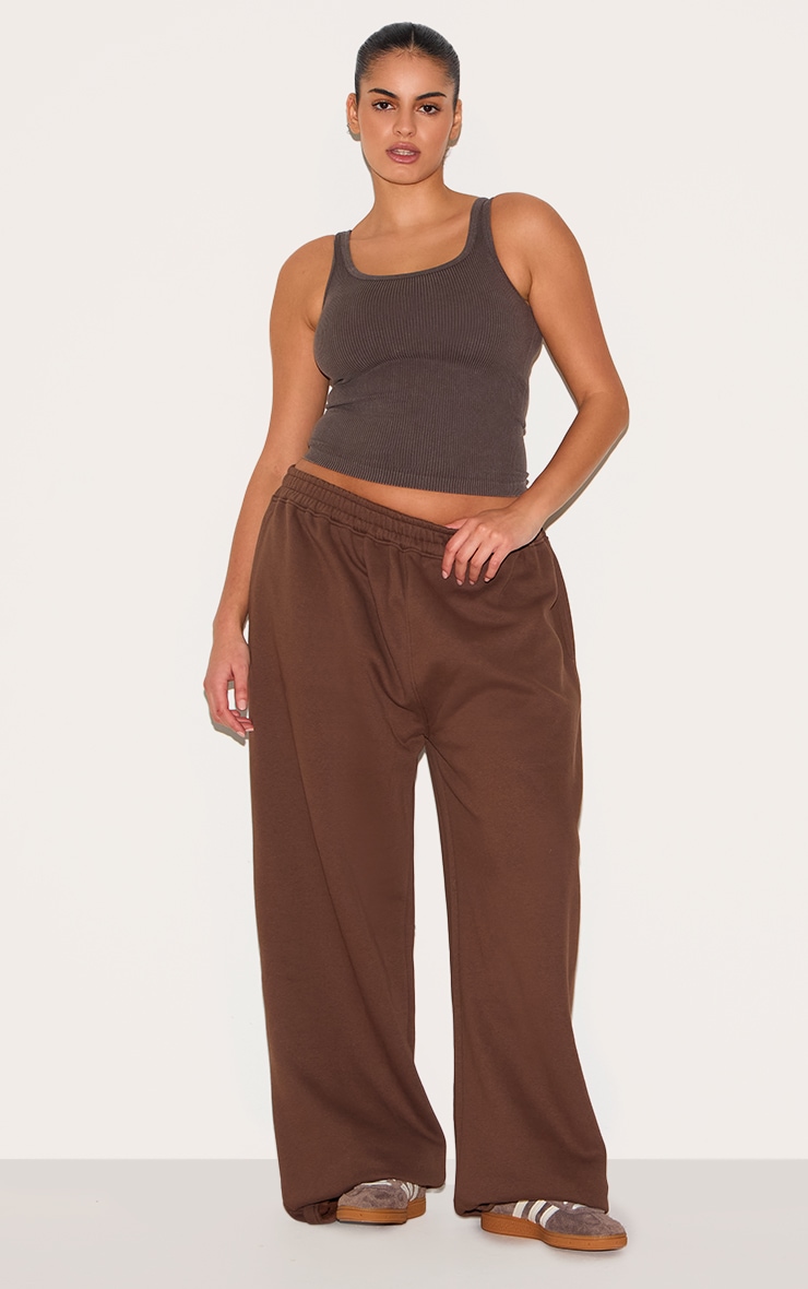 PRETTYLITTLETHING Plus Jogging large chocolat image 4