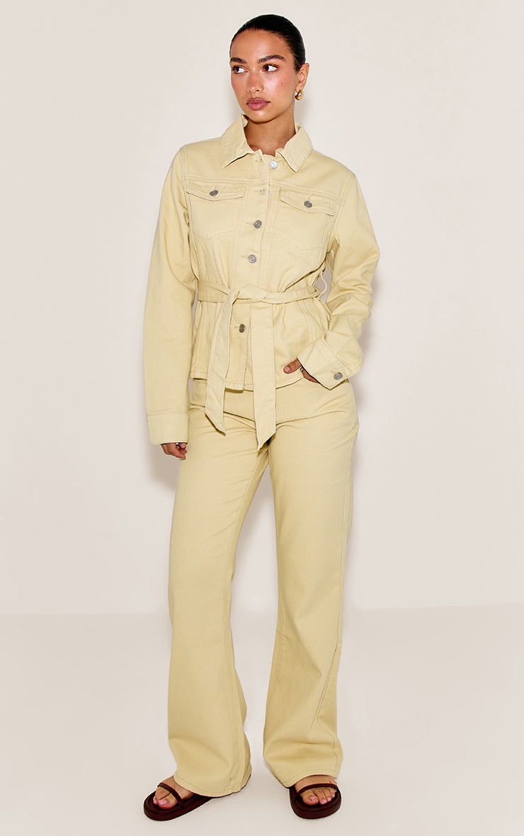 Jean flare crème au beurre à taille mi-haute et coutures contrastantes image 3