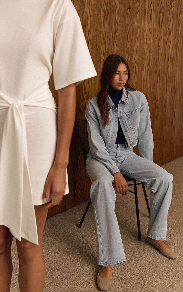 Light Blue Balloon Sleeve Cropped Denim Jacket image 5