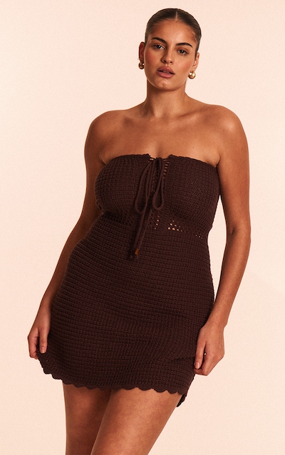 Plus Mini robe bustier en maille style crochet chocolat nouée devant