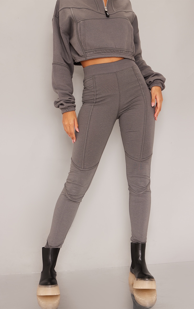 Legging gris anthracite à détail couture et taille côtelée image 2