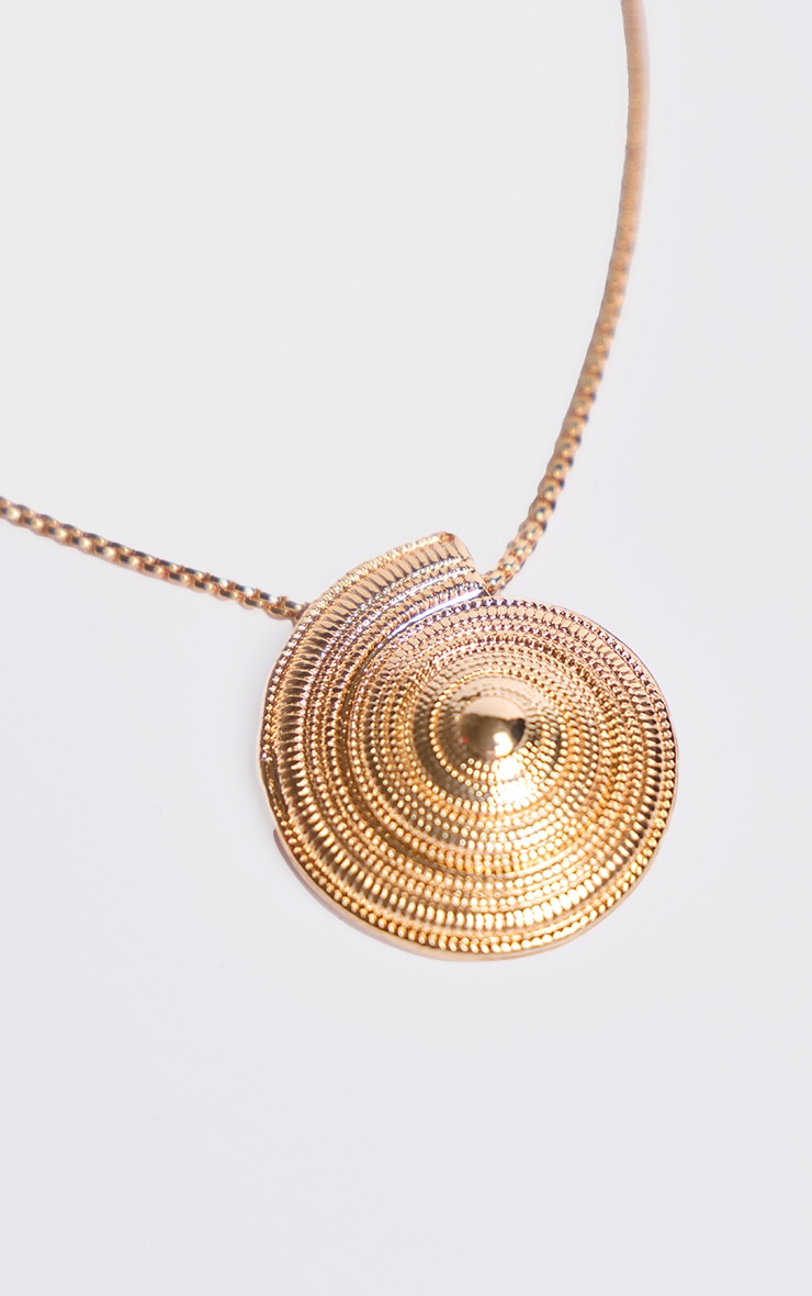 Gold Shell Pendant Necklace image 2