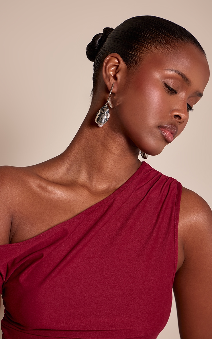 Silver Textured Floral Draped Pearl Earrings