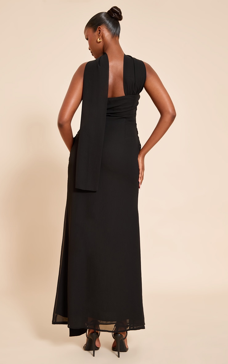 Robe bustier longue noire à détail drapé image 2
