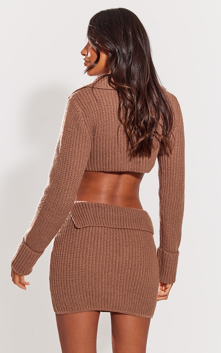 Brown Chunky Knit Chain Cropped Cardigan image 2