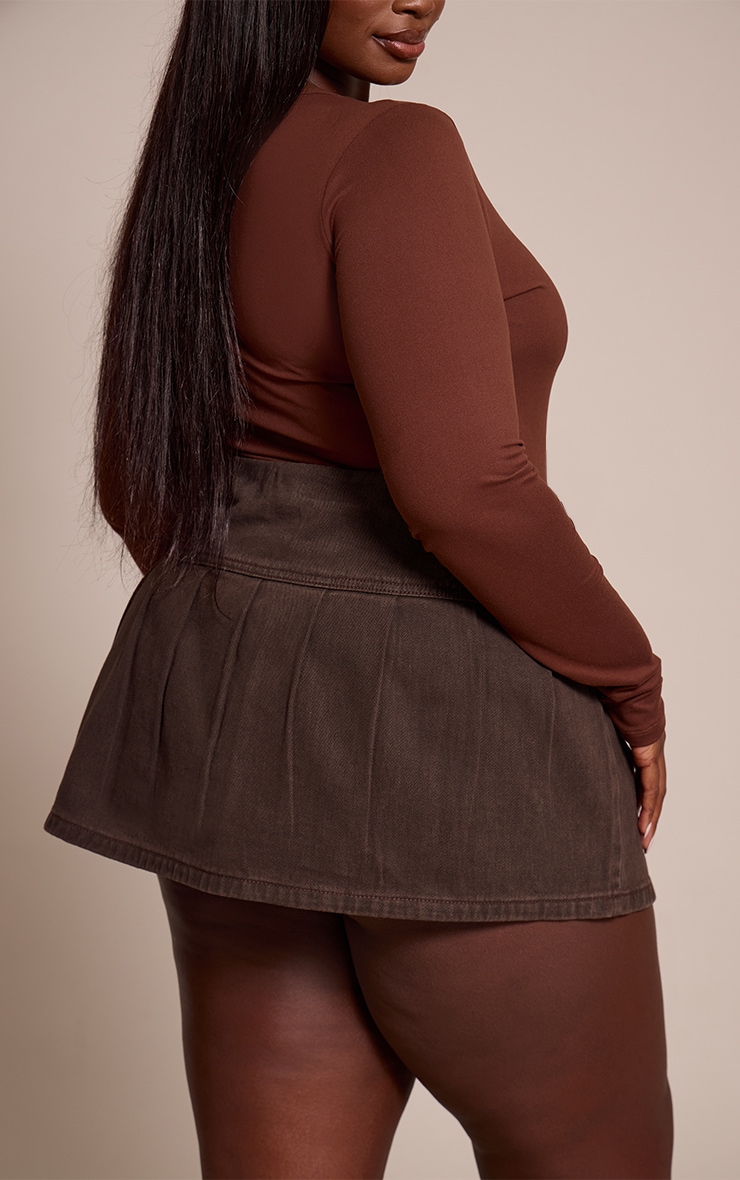 Plus Dark Chocolate Floaty Pleated Denim Mini Skirt image 3