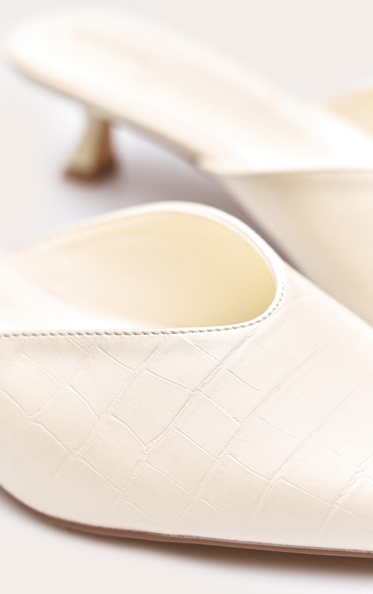 Mules pointues jaune beurre effet croco à petit talon image 5