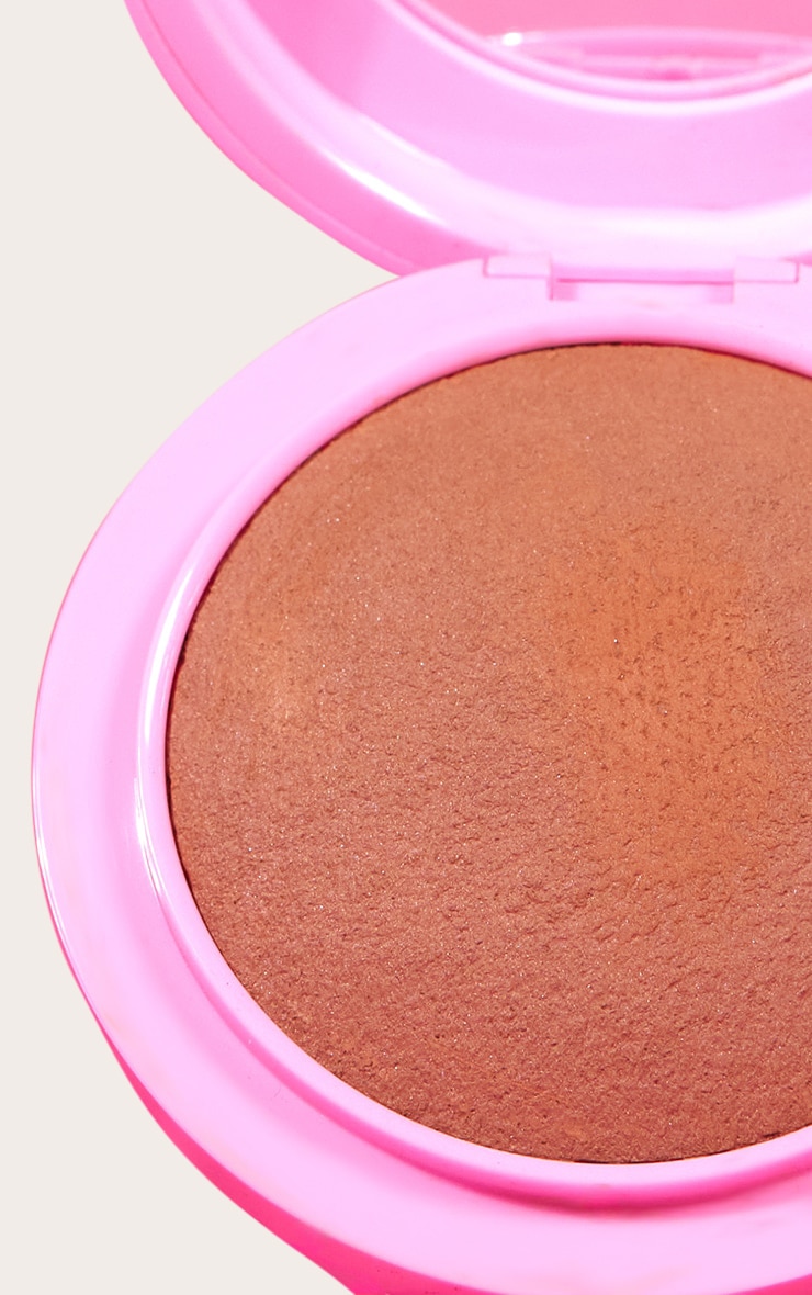 Pink Honey Baked Face Frosting Bronzer Hyped Hazel image 3