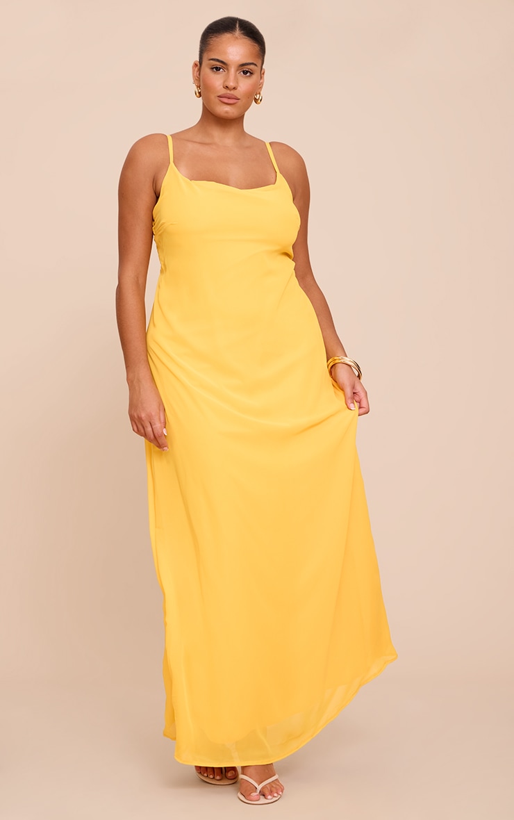 Plus Robe longue en mousseline de soie jaune à bretelles fines image 1