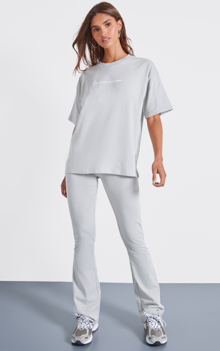 PRETTYLITTLETHING Pale Grey Printed Oversized T-shirt image 3