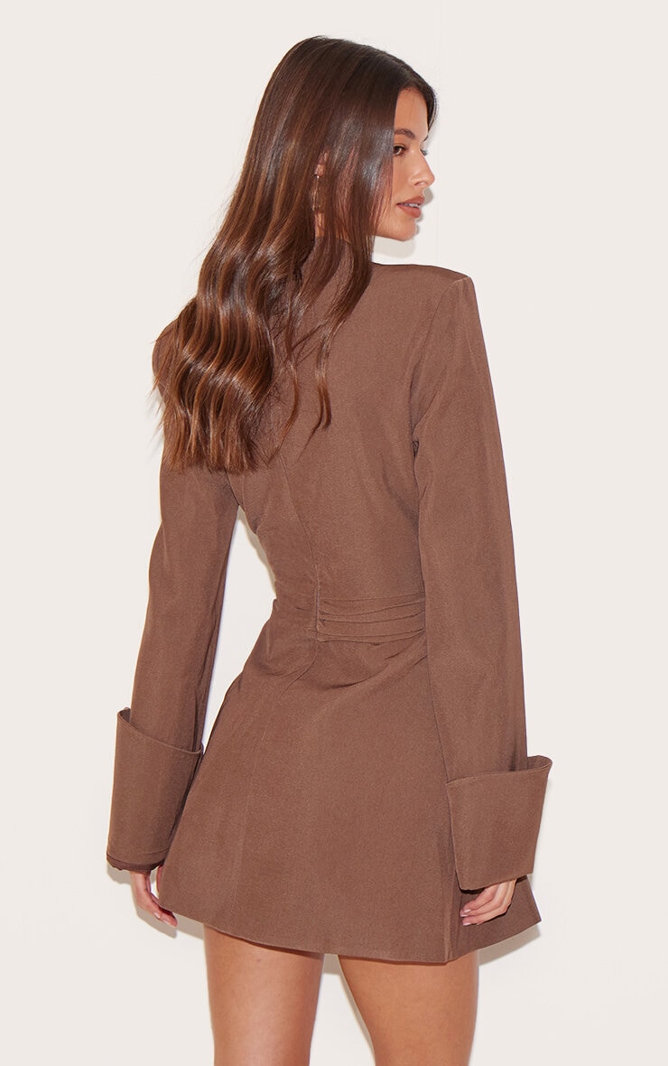 Mini robe tissée châtaigne à col en V image 2