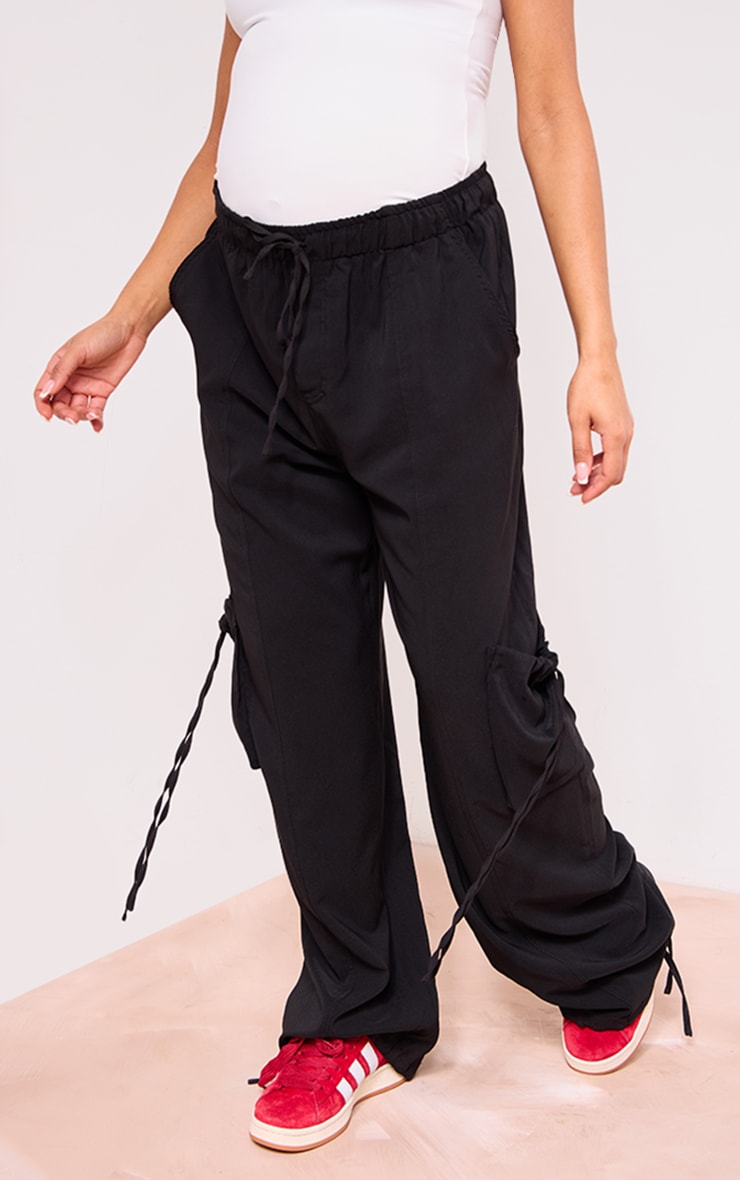 Maternity Black Elasticated Pocket Detail Cargo Pants image 2