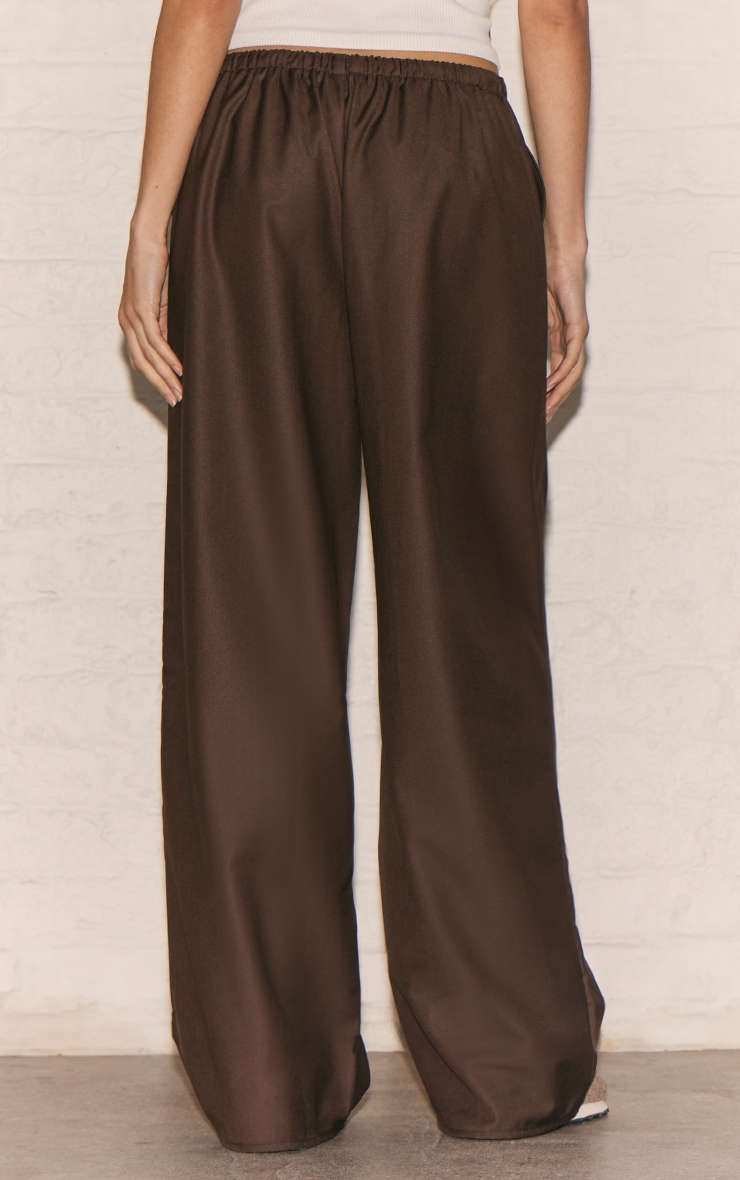 Pantalon décontracté tissé chocolat à cordons ajustables et taille basse image 3