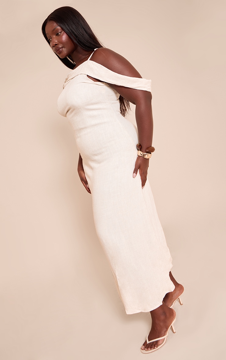 Plus Robe longue texturée non colorée à bretelles fines et détail drapé image 3