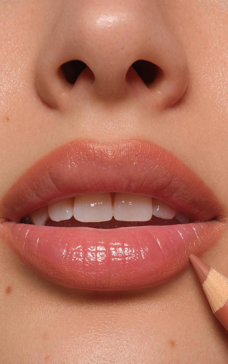 Peaches & Cream Sweet Pea Lip Liner PrettyLittleThing AUS