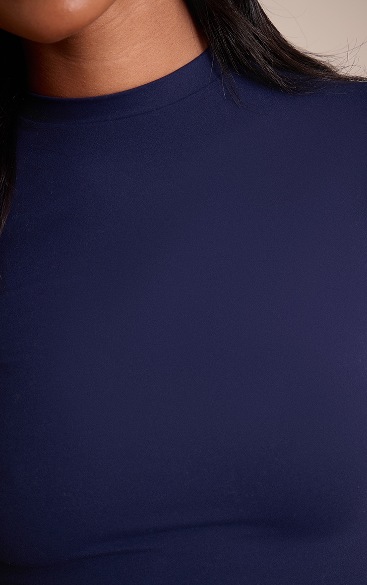 Tall T-shirt sculpt bleu à manches longues et détail contours image 4