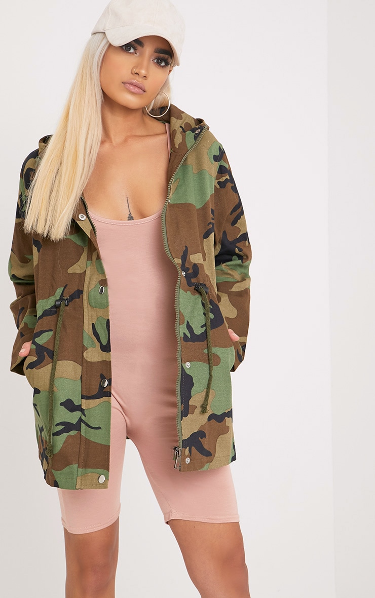 Priya Khaki Camo Hooded Parka Parkas PrettyLittleThing
