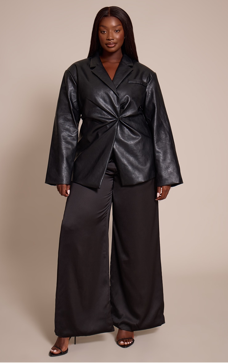 Plus Black Faux Leather Cinch Waist Blazer image 3