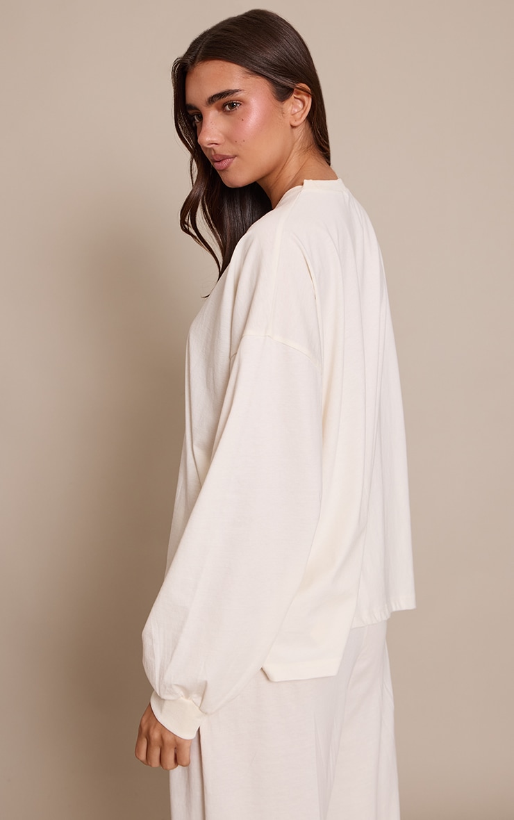 Cream Long Sleeve Oversized Pyjama Top image 2