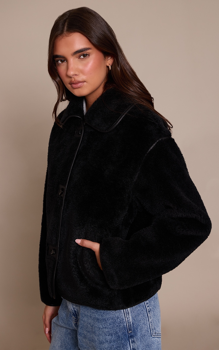 Black Borg Cropped Coat image 4