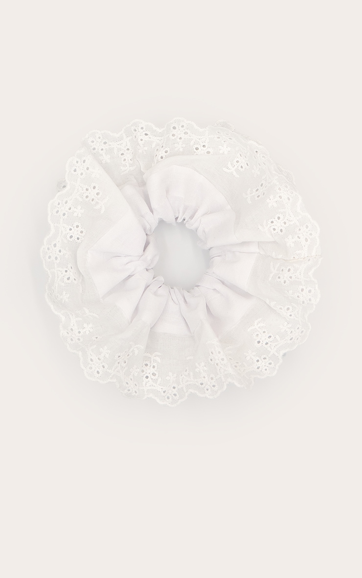 Cream Floral Broidery Anglaise Scrunchie image 2