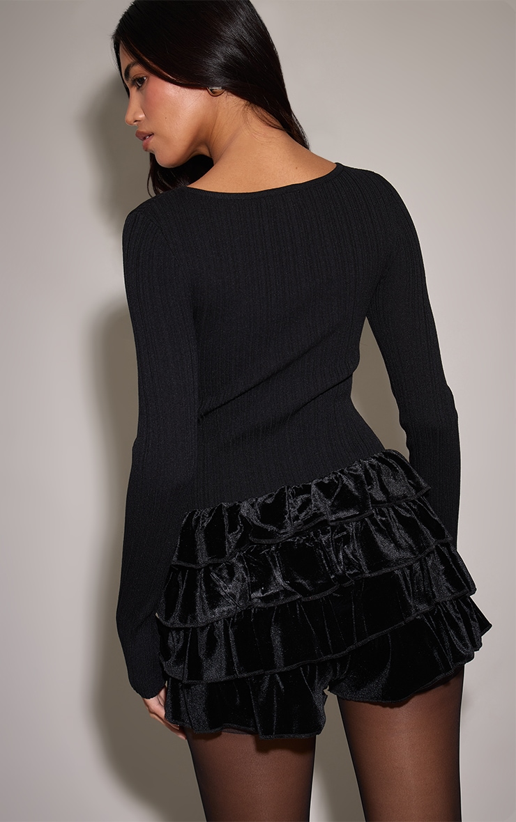 Short-culotte bouffant en velours noir à volants image 3