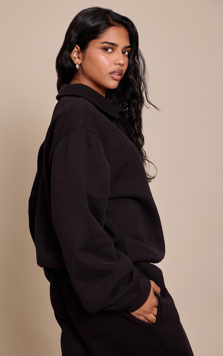 Petite Black Prettylittlething Polo Sweatshirt image 2