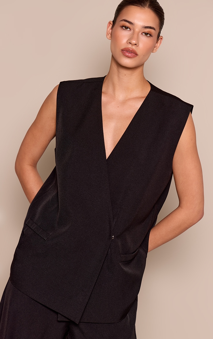 Black Woven Collarless Oversized Shoulder Pad Vest image 1