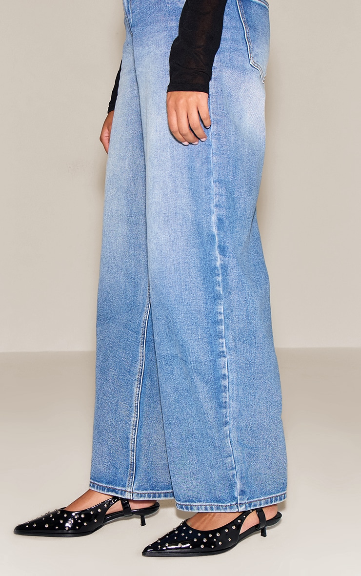 Black Crinkle PU Stud Detail Kitten Court Heels image 1