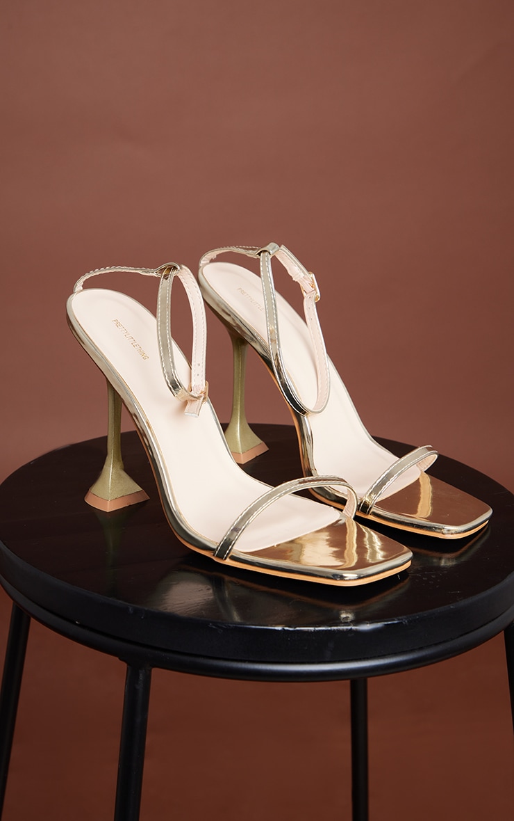 Pretty little online thing white heels