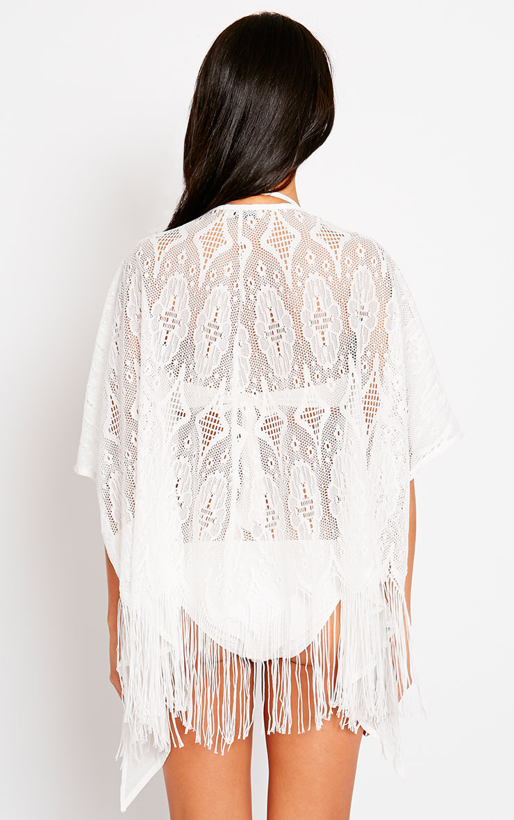 Ria White Lace Fringe Kimono Knitwear PrettyLittleThing