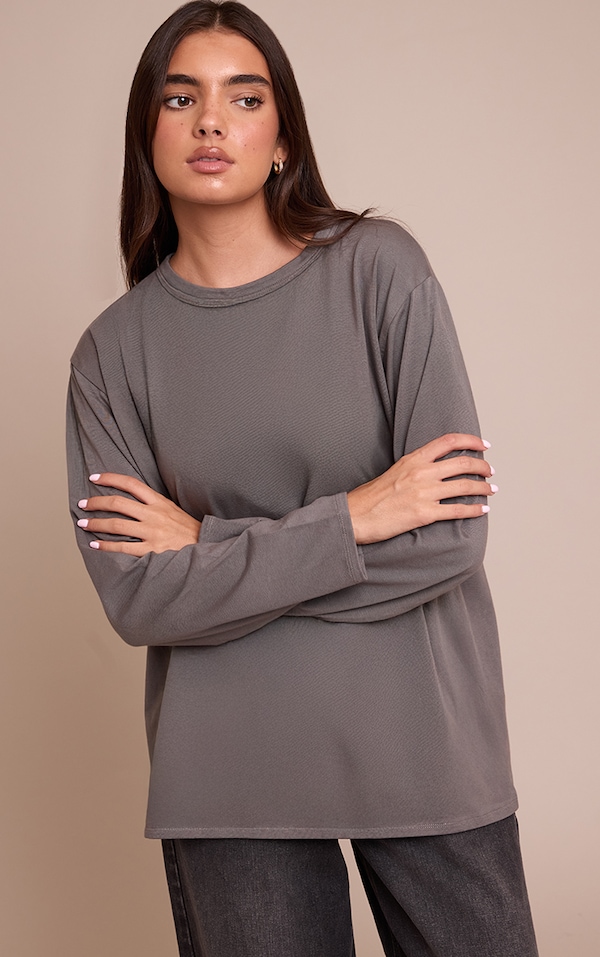 T-shirt oversize basique en coton gris anthracite à manches longues