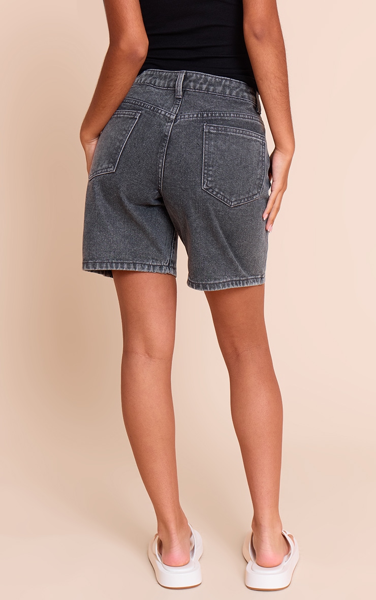 Petite Washed Grey Low Rise Baggy Boyfriend Shorts image 3