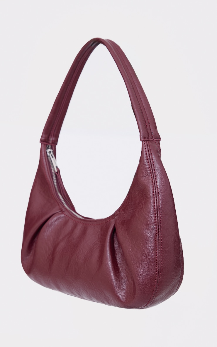 Sac à main en PU crêpé bordeaux à détail plissé image 4
