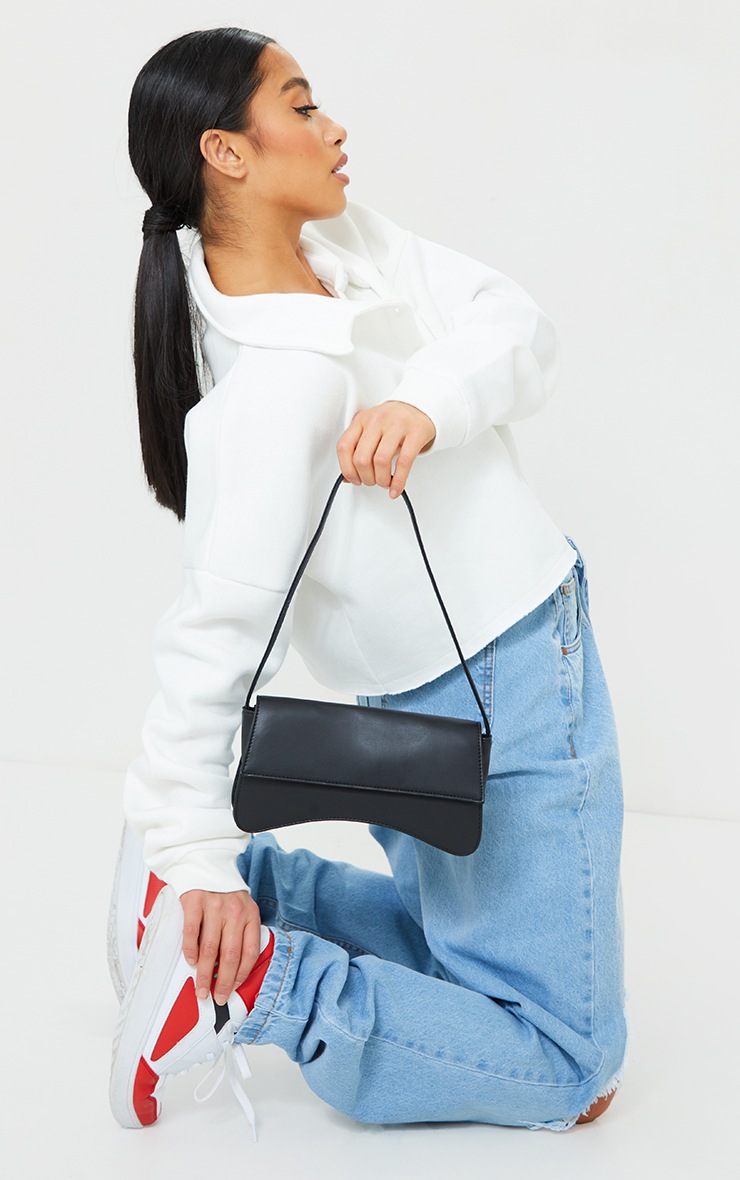 Sac pochette à rabat noir en similicuir