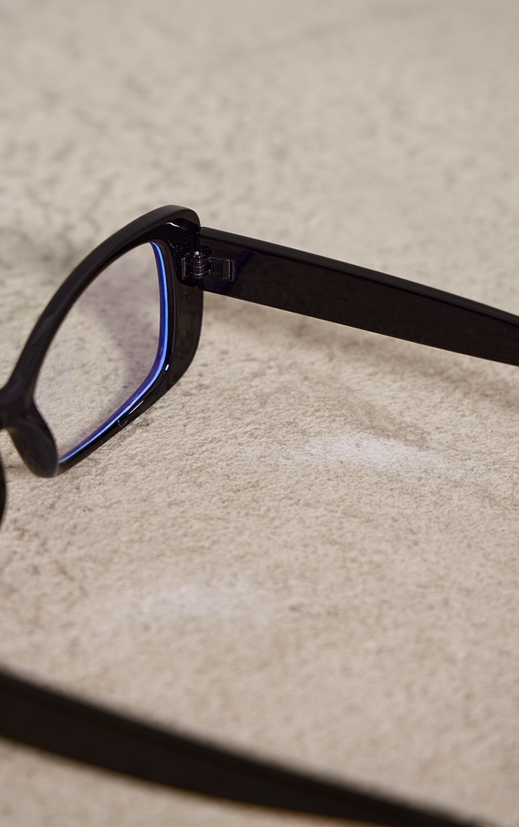 Black Flared Chunky Frame Blue Light Readers image 3