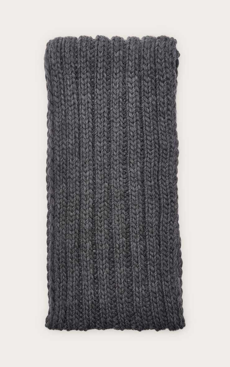Grey Chunky Cable Knit Scarf image 2