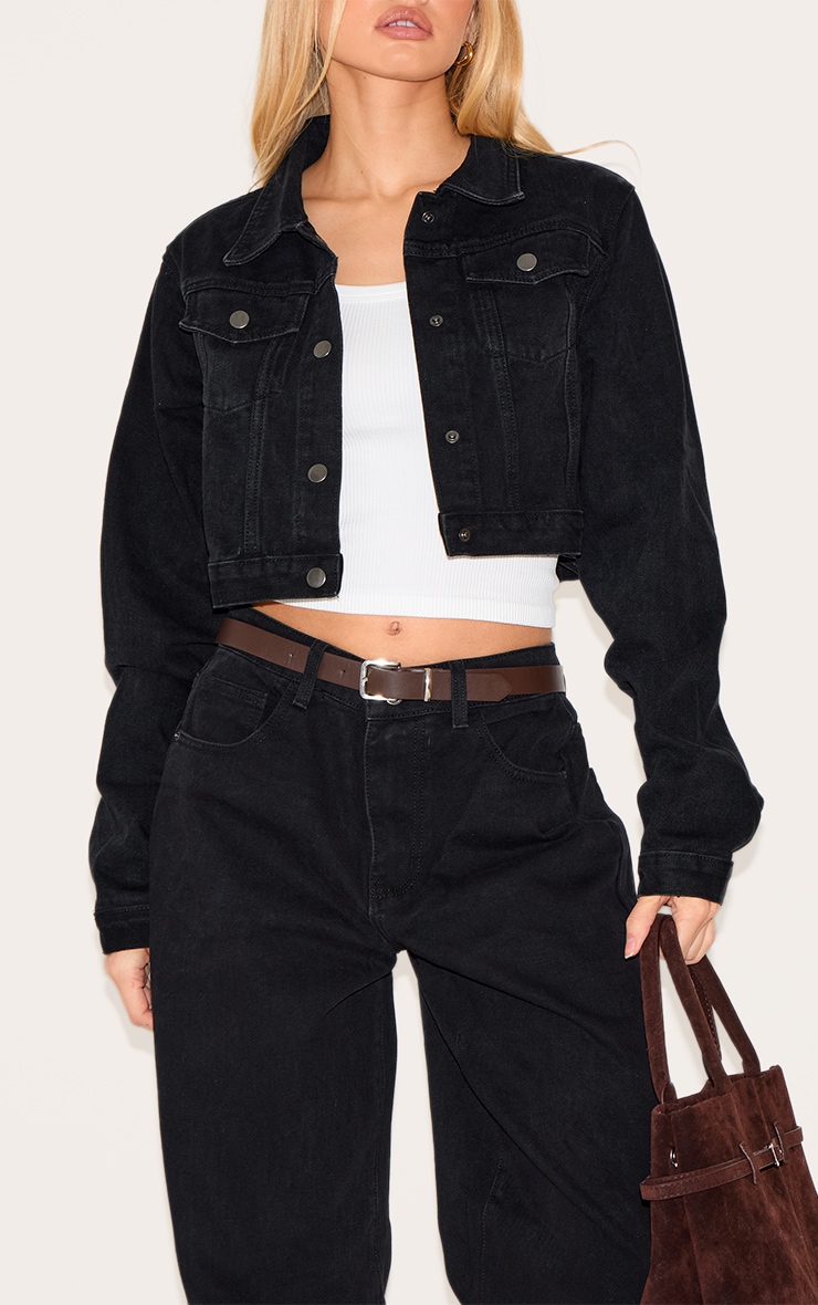 PRETTYLITTLETHING Washed Black Cropped Denim Jacket image 4