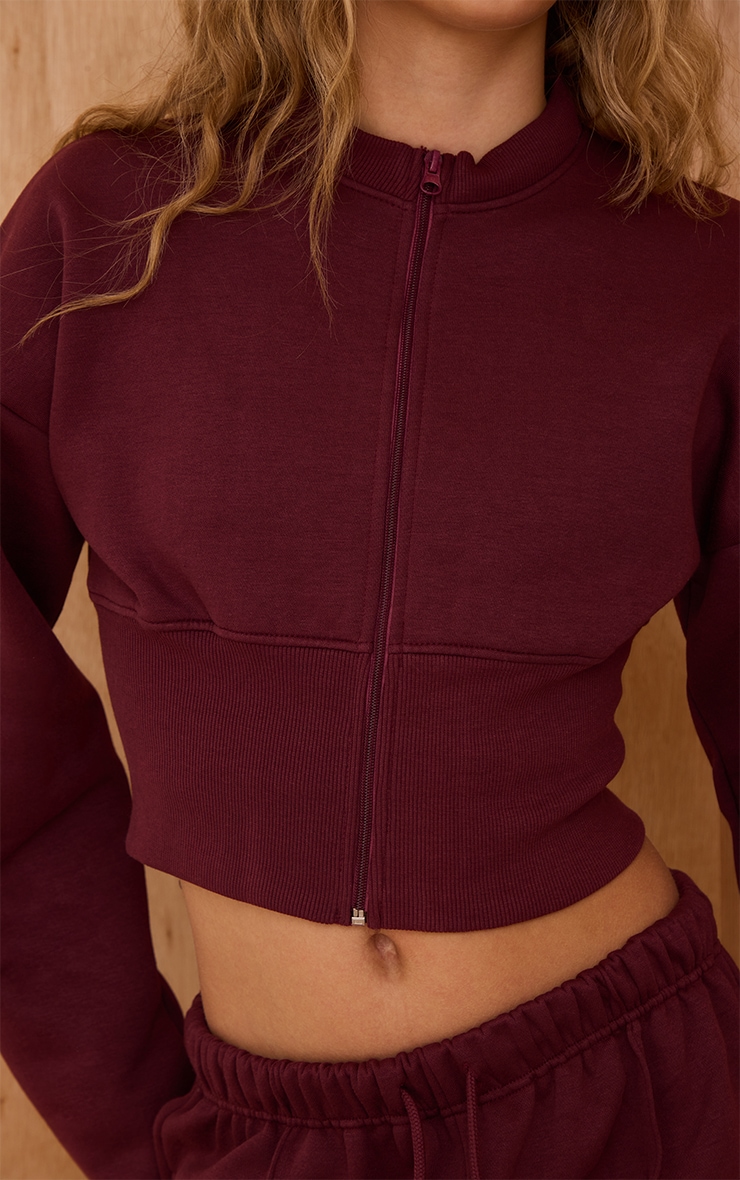 Sweat rouge vin à taille très cintrée image 4