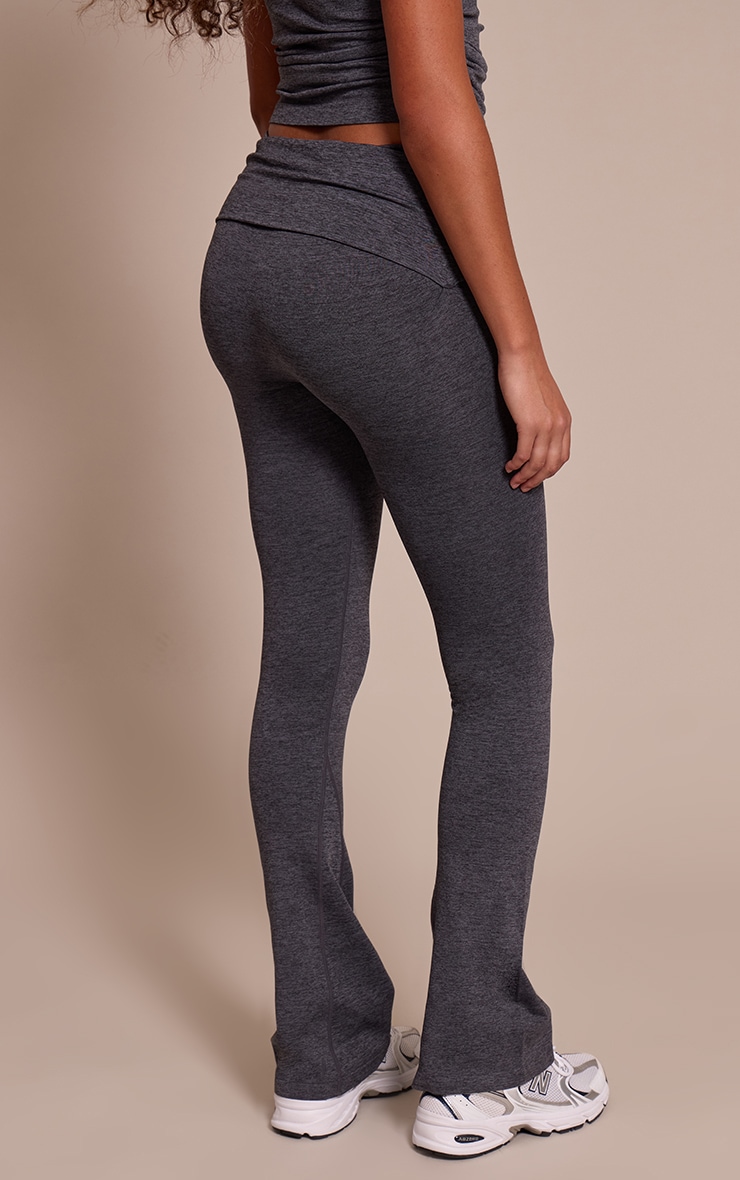 Tall Pantalon de yoga gris anthracite chiné à détail replié image 3