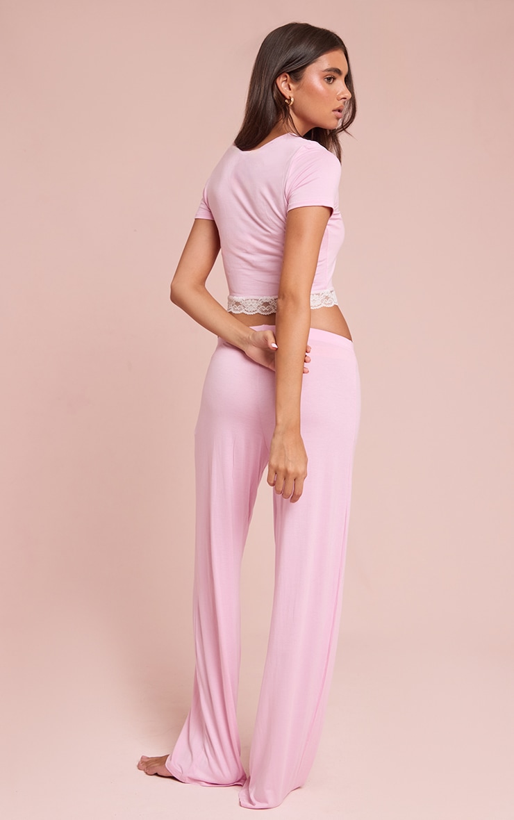 Ensemble de pyjama long en jersey rose layette avec bordure en dentelle image 2