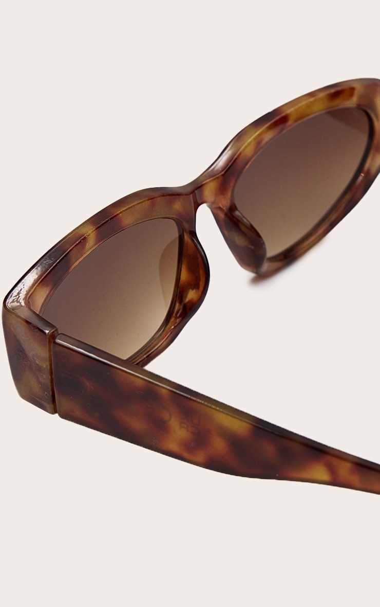 Tortoiseshell Chunky Angled Sunglasses image 4