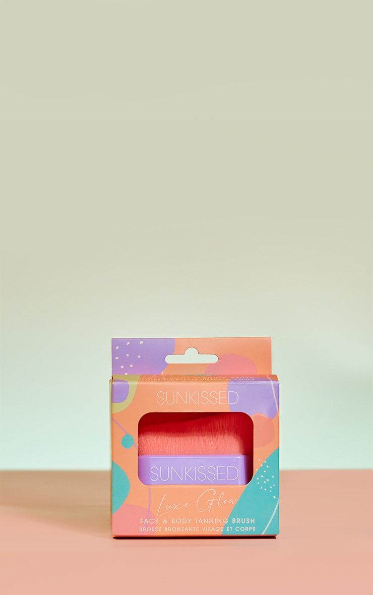 Sunkissed Face And Body Tanning Brush PrettyLittleThing