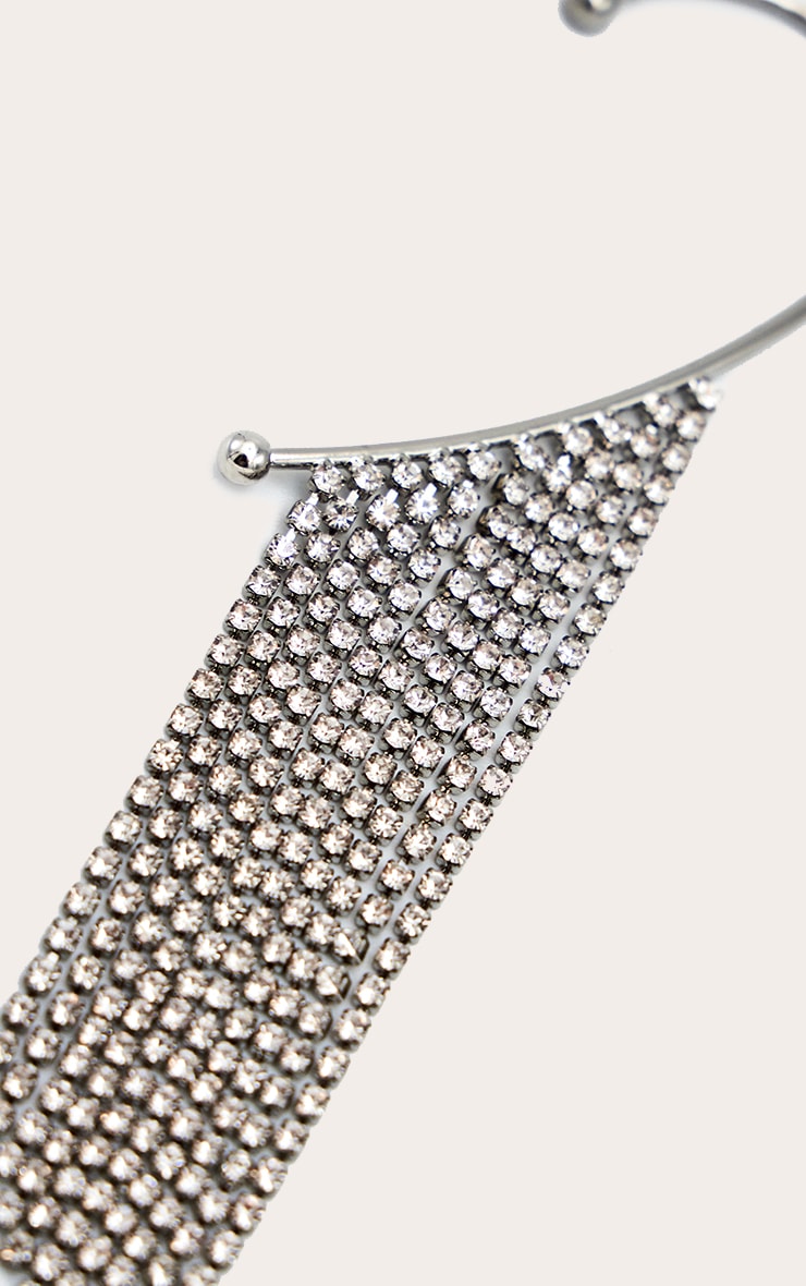 Bijoux d'oreille argenté drapé à strass image 3