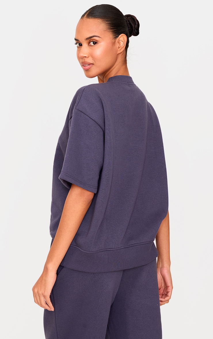 PRETTYLITTLETHING Navy Badge Detail Oversized Short Sleeve Sweatshirt image 2