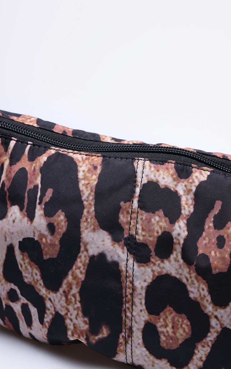 Leopard Print Nylon Simple Cross Body Bag image 4