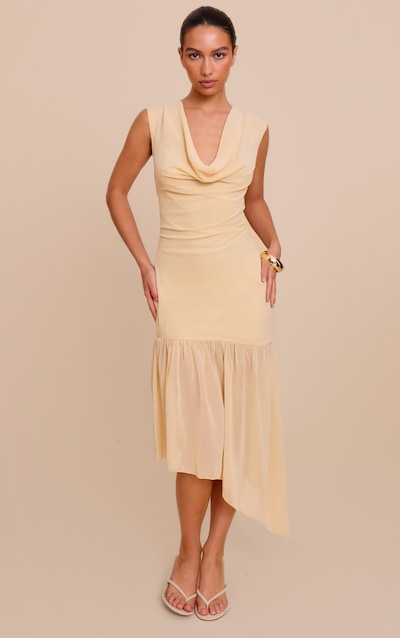 Robe mi-longue en mousseline de soie crème au beurre à ourlet drapé asymétrique
